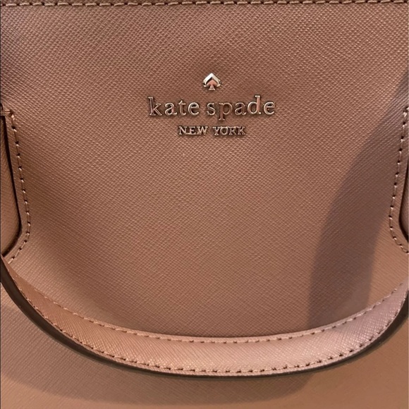 Kate Spade Purse with Should Strap - Picture 1 of 4